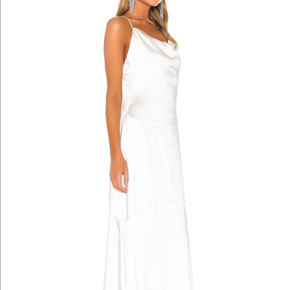 NWT Elliatt Revolve Aisle Dress